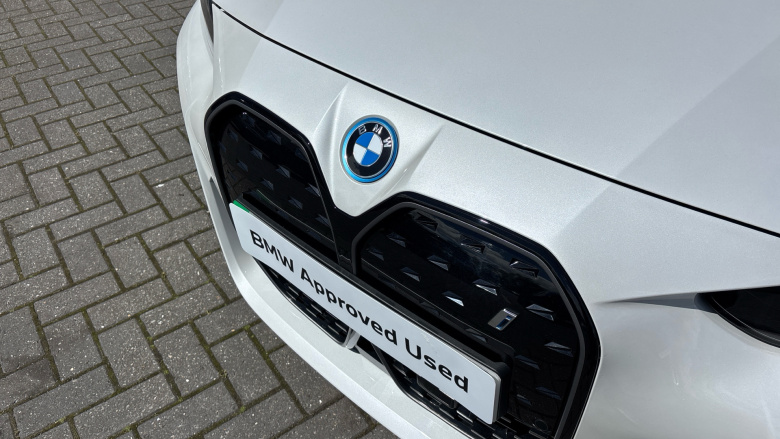 BMW i4 250kW eDrive40 M Sport 83.9kWh 5dr Auto Electric Hatchback